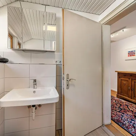 Haus An Der Lauchert 펜션 *