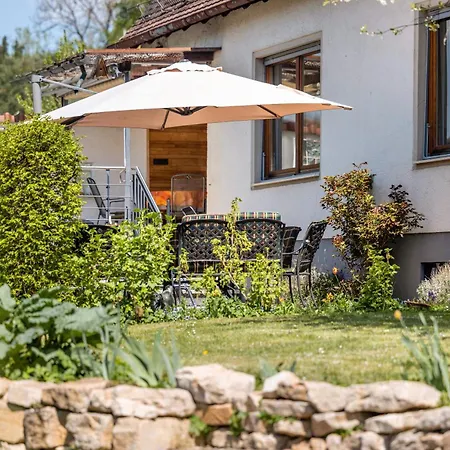 Haus An Der Lauchert 펜션 *